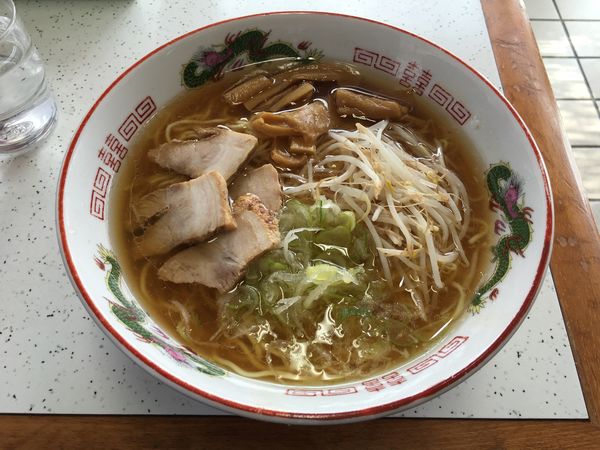 「牛が濃い 超牛骨ラーメン」@らーめん大學 福市店の写真