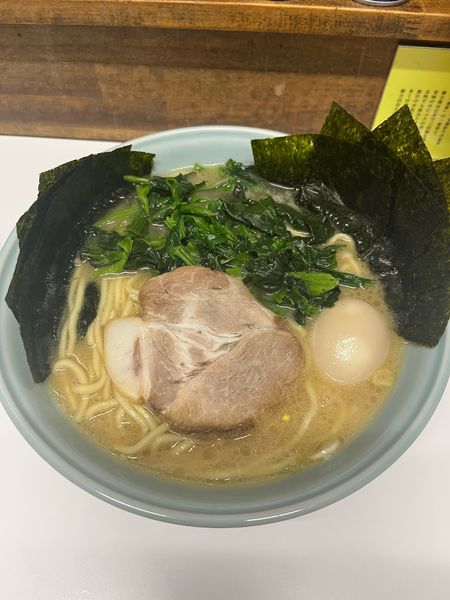 「ラーメン大(1000円)+海苔(100円)+味玉(100円)+ほ」@横浜家系ラーメン 楊喜家の写真