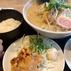 濃厚タンメン（800円税込）+Wセット小ライス付き