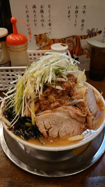 「小ラーメン　ニラ　ネギ　(全マシ)」@麺屋 歩夢の写真