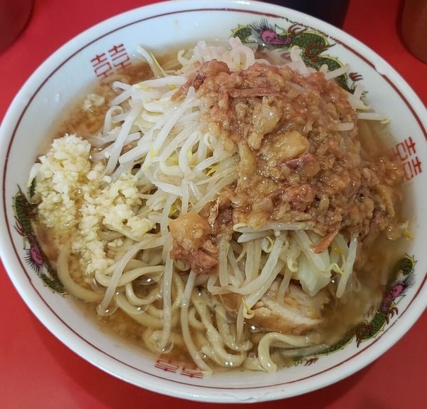 「小ラーメン（ヤサイ・ニンニク・アブラ）７５０円」@ラーメン二郎 千葉店の写真