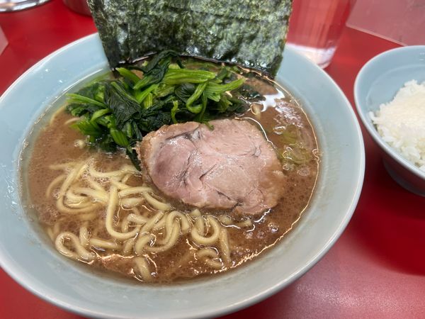 「ラーメン」@横浜ラーメン 武蔵家 大宮店の写真