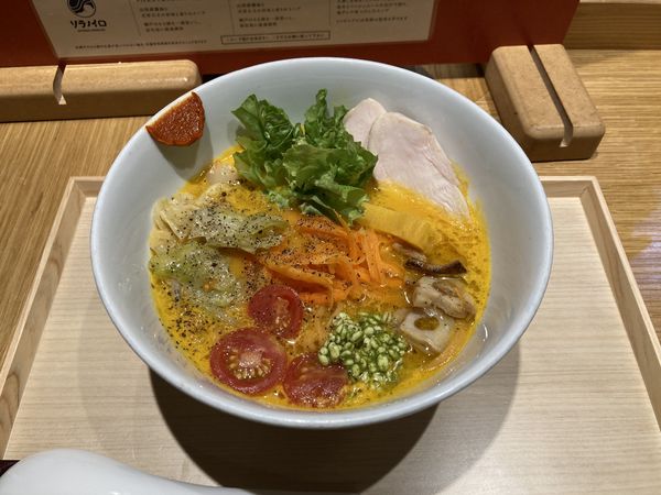 「ベジソバ」@ソラノイロ ARTISAN NOODLESの写真