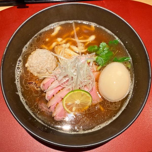 「特製紀州鴨中華そば（中太手もみ麺）¥1,000」@鴨中華そば 楓の写真