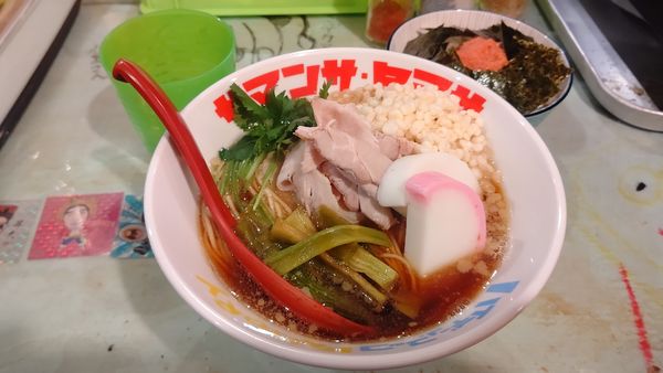 「年越し中華そば１０００円&ノリ明太１５０円」@ハイデン.コッコFACTORYサマンサ・タマサの写真