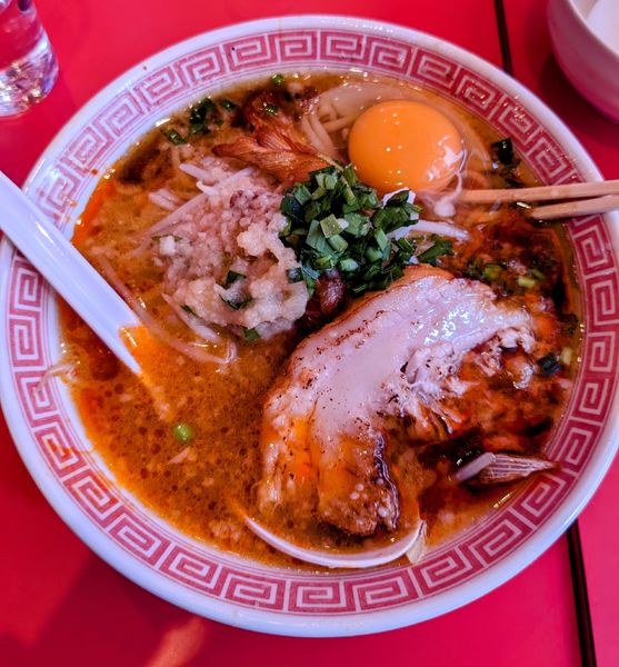 「純真スタ麺 満気　980円」@よってこや センター北あいたい店の写真