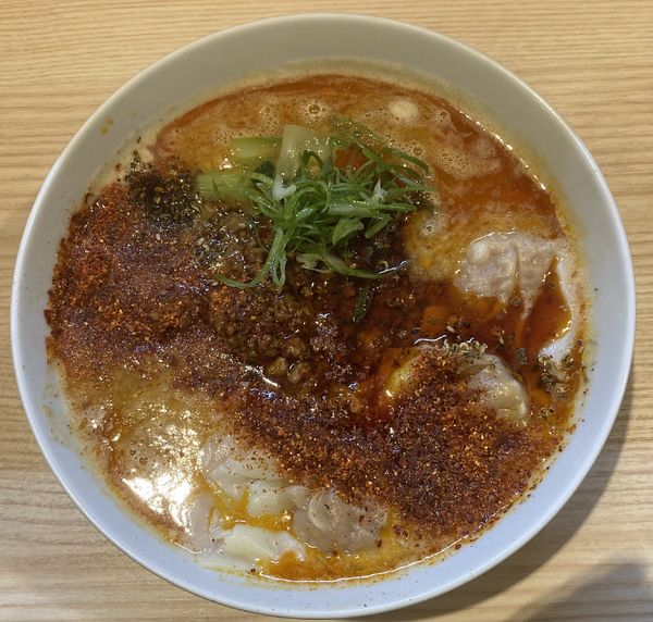 「坦々麺+辛味増し +ワンタン+ちいさいご飯」@中村麺三郎商店の写真