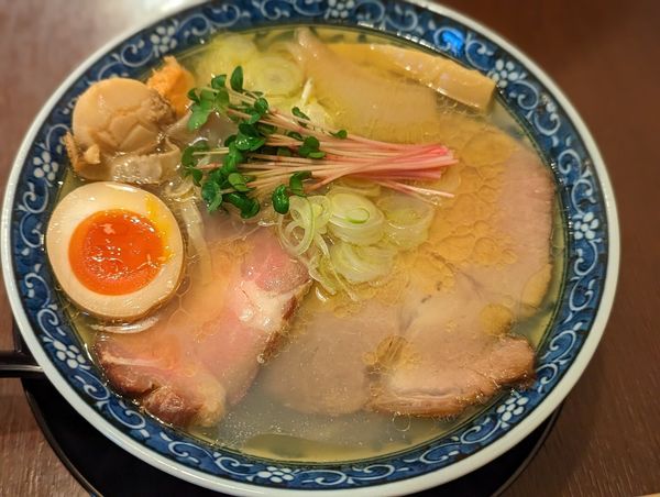 「限定貝塩そば」@彩色ラーメン きんせい総本家夢風の写真