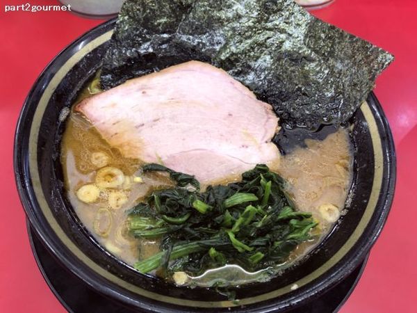 「醤油豚骨ラーメン (800円)」@家系ラーメン 王道 いしいの写真