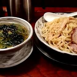 つけ麺　塩（８００円）