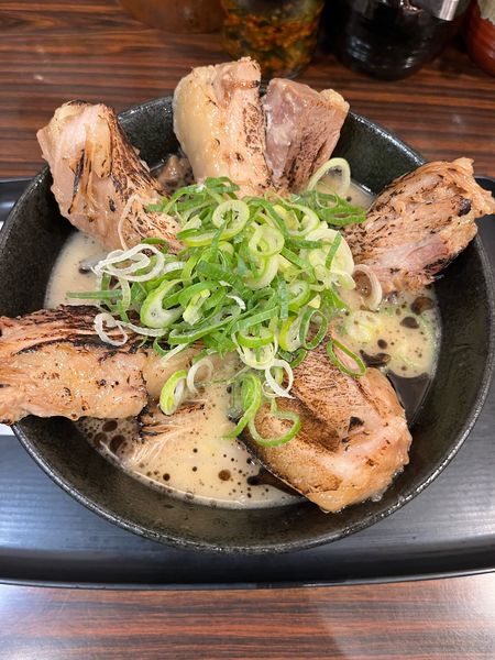 「桂花とんこつチャーシューメン」@らーめん家 桂花亭の写真