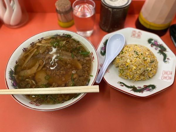 「そばセット麺硬め脂多め」@朱華楼 川口店の写真