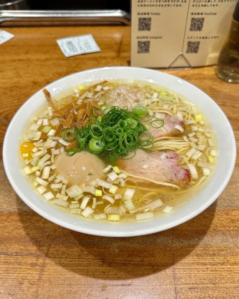 「鶏と昆布の塩らーめん(年始限定)」@渡なべの写真