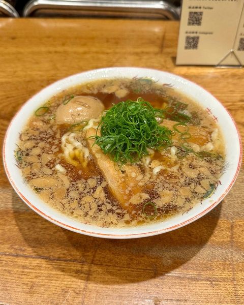 「鶏と昆布の醤油らーめん(年始限定)」@渡なべの写真