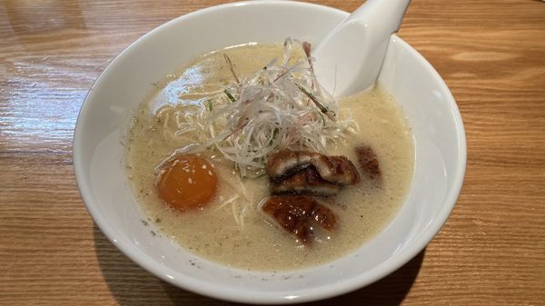 「らーめん（松）」@山田の鰻の写真