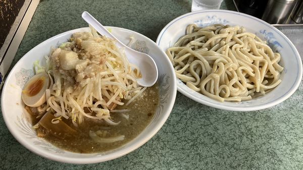 「つけめん」@ラーメン二郎 新宿小滝橋通り店の写真