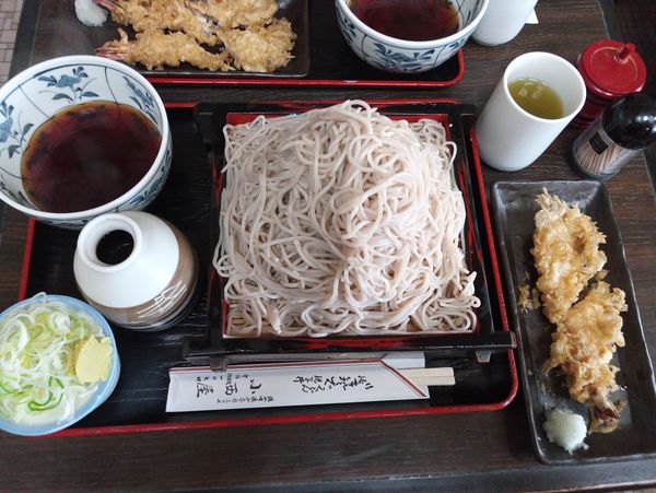 「もりそば海老天付き大盛り800円」@生そば小西屋の写真