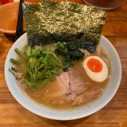 ラーメン+山くらげ