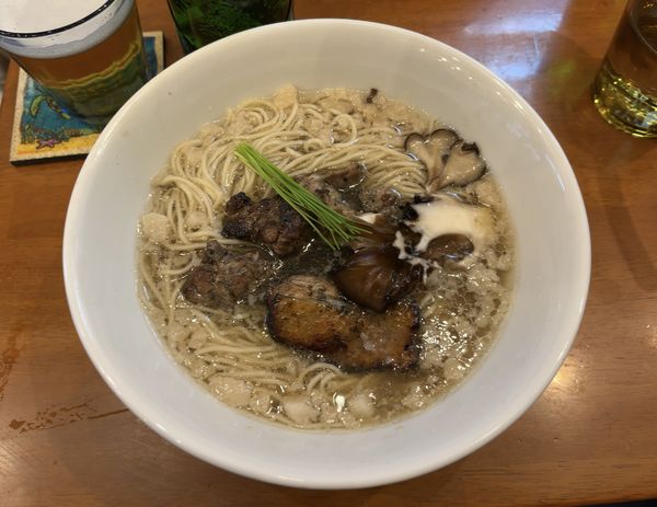 「【Hulu-lu×呉田】小江戸黒豚とみやざき地頭鶏SOBA」@麺屋 Hulu-luの写真
