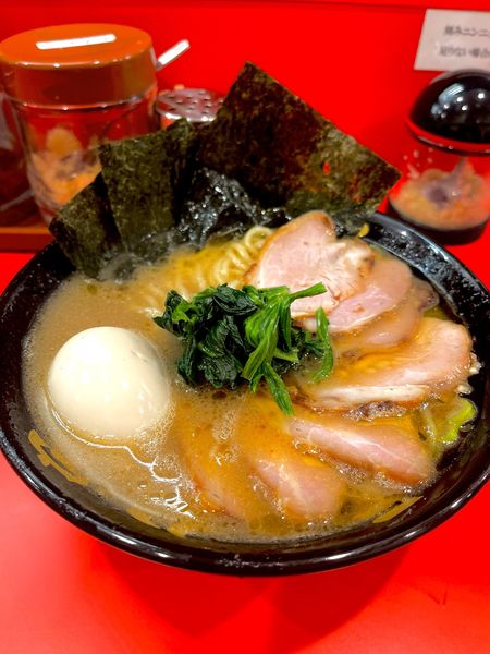 「チャーシュー麺＋味玉」@ラーメン家 がんくろの写真