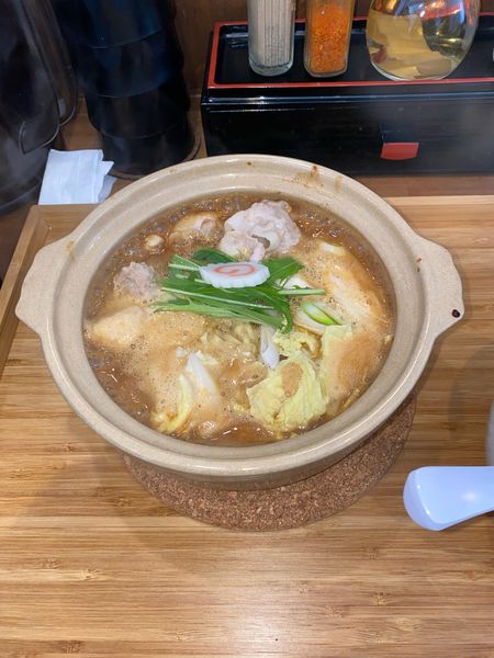 「鶏白湯のアツアツ土鍋煮込みらぁめん味噌¥1,200円」@らぁめん 麺彩家の写真