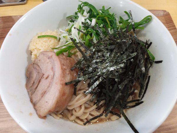 「油そば200グラム800円、ニンニク」@らーめん おうかの写真