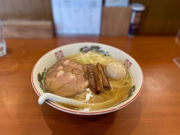 「中華そば（大）¥800、焼豚¥200、味玉¥100」@中華そば さとう 元町店の写真