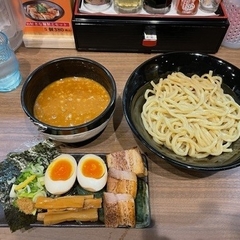 横浜家系ラーメン鶴ヶ峰家の画像