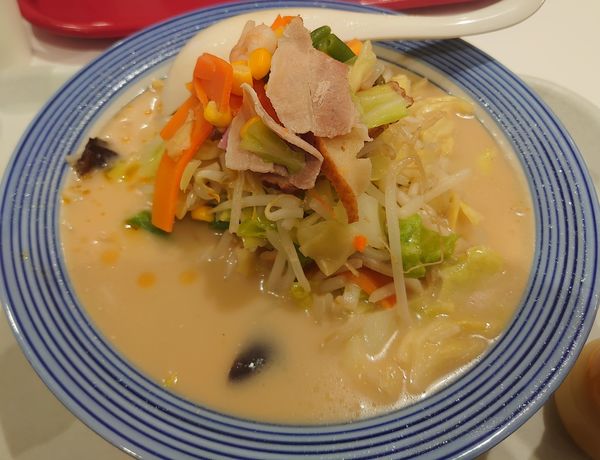 「野菜たっぷりちゃんぽん(麺少なめ、790円)」@リンガーハット ピオニウォーク東松山店の写真