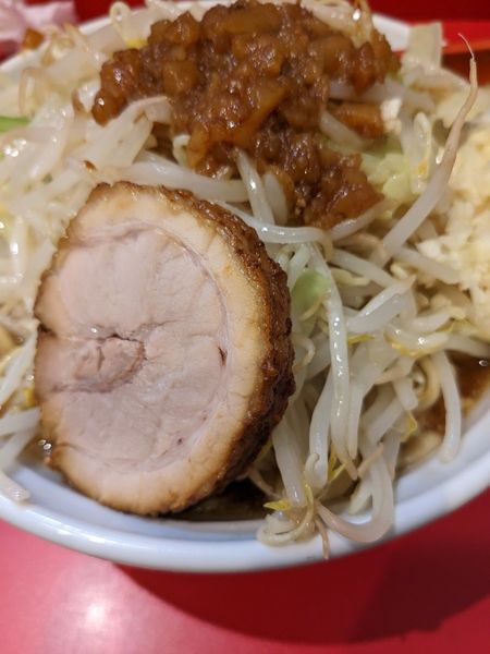 「二郎系ラーメン」@ねじれ麺 豪傑の写真