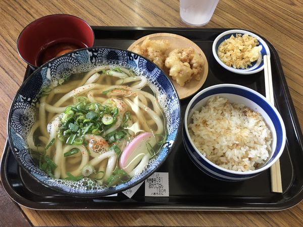 「かけうどん」@八割うどんの写真