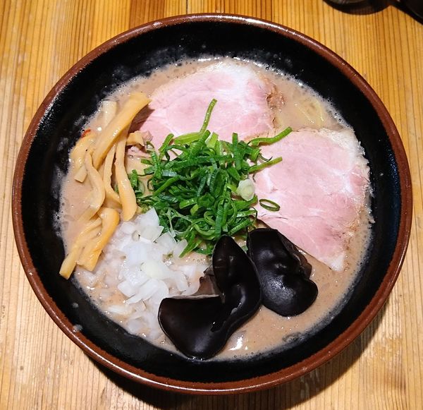 「超ド級濃厚トンコツ」@麺匠 克味の写真