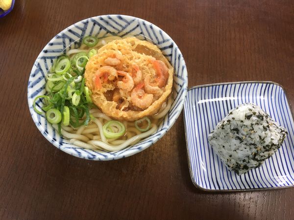 「天ぷらうどん」@味善 防府店の写真