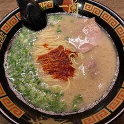 天然とんこつラーメン