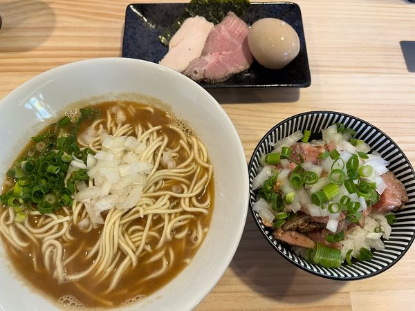 「正月限定 鯛煮干中華そば」@中華蕎麦 ジンベエの写真