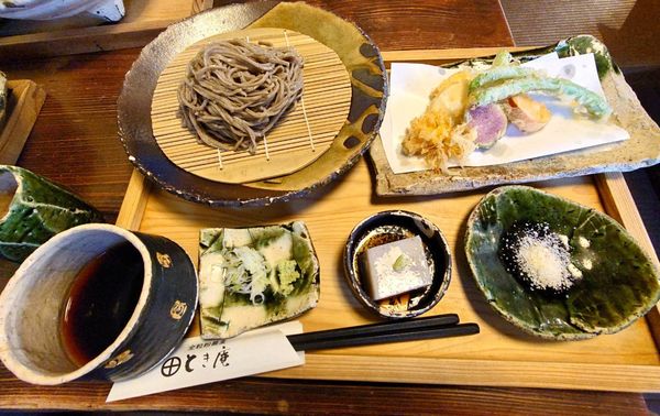 「天盛りそば」@とき庵の写真