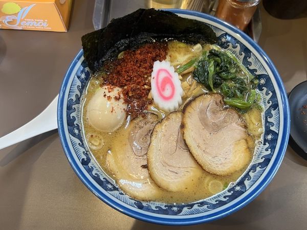 「特製らーめん辛味」@麺彩房 中野本店の写真