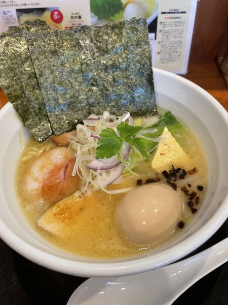 「鶏白湯光の葉らーめん＋タルチャーごはん¥1,370」@めん結び 光の葉の写真