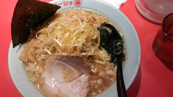 「ネギ白中　1050円」@ラーショ マルミャーの写真