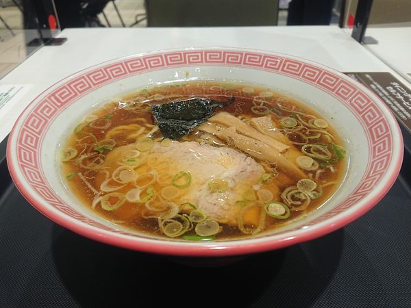 「中華そば」@荻窪中華そば 春木屋 ラゾーナ川崎店の写真