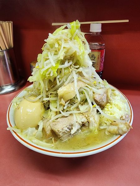 「大豚ラーメン  味付けたまご」@ラーメン二郎 ひばりヶ丘駅前店の写真