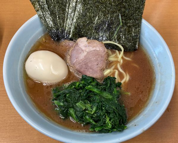 「特製らーめん 海苔 硬 多」@横浜らーめん 武蔵家 綾瀬店の写真