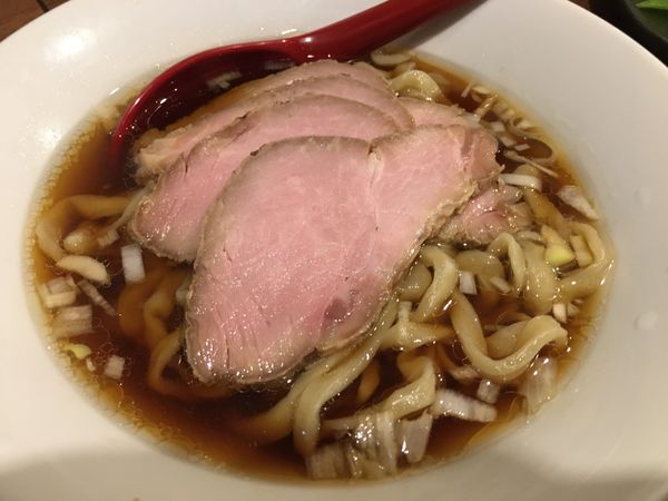 「醤油中華そば」@立ち呑み居酒屋 金町製麺の写真