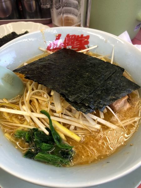 「特製味噌ネギ+のり+追加ネギ+ビール　1920円」@ラーメン山岡家 瑞穂店の写真