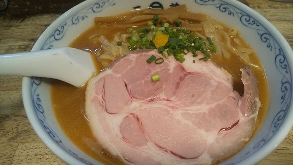 「【正月限定】金目鯛出汁の中華そば(¥1,200)」@二葉 上荻店の写真