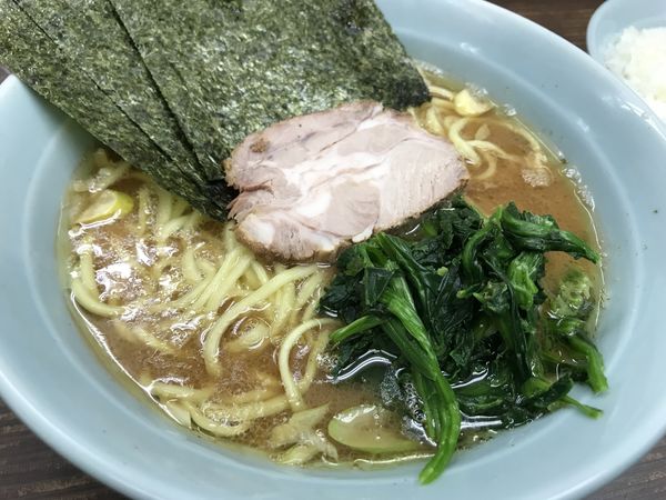 「ラーメン並」@横浜家系らーめん 武蔵家 川口店の写真
