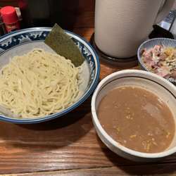 つけ麺とチャーシュー丼