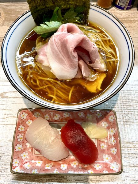 「四つ葉そば＋本日のにぎり」@中華そば 四つ葉の写真