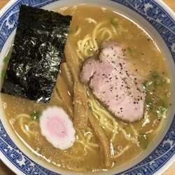 中華そば　780円