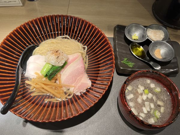 「帆立の昆布水つけ麺 黒（醤油）」@Tokyo Style Noodle ほたて日和の写真